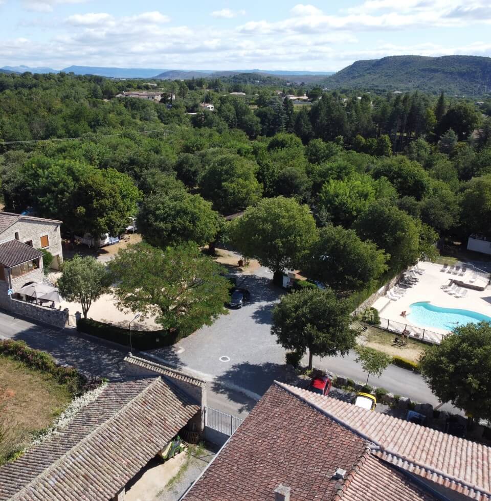 Aerial view of Les Châtaigniers campsite, campsite in the South Ardèche